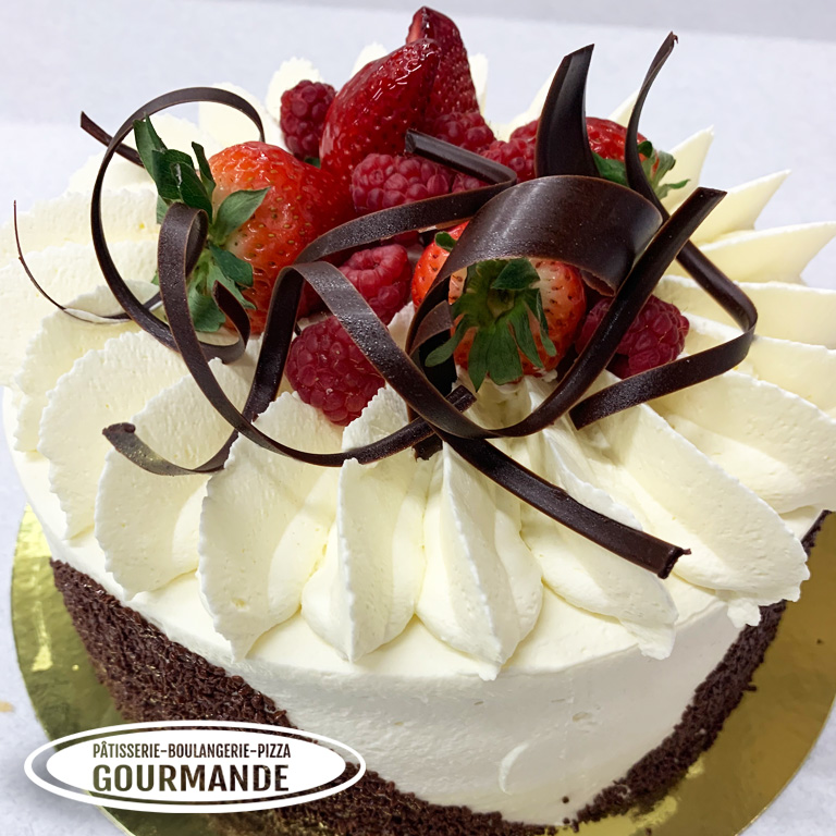 Gateau Shortcake Aux Fraises Patisserie Boulangerie Pizza Gourmande Laval Montreal